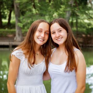 Meet your Posher, Kelley